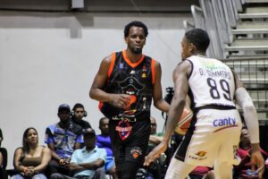 Gaiteros sigue invicto, Llaneros barrió y Piratas ganó en casa